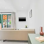 Apartamento George Yénion