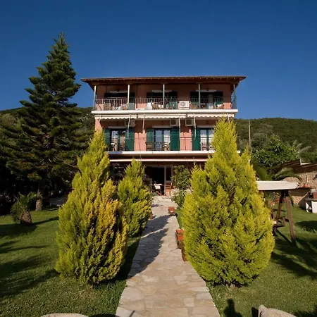 George Apartamento